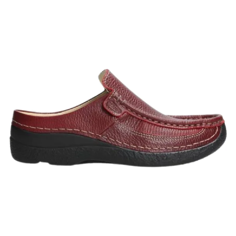 Timeless classic women's shoe designsWolky Roll Slide Red Print Clog (Women's)