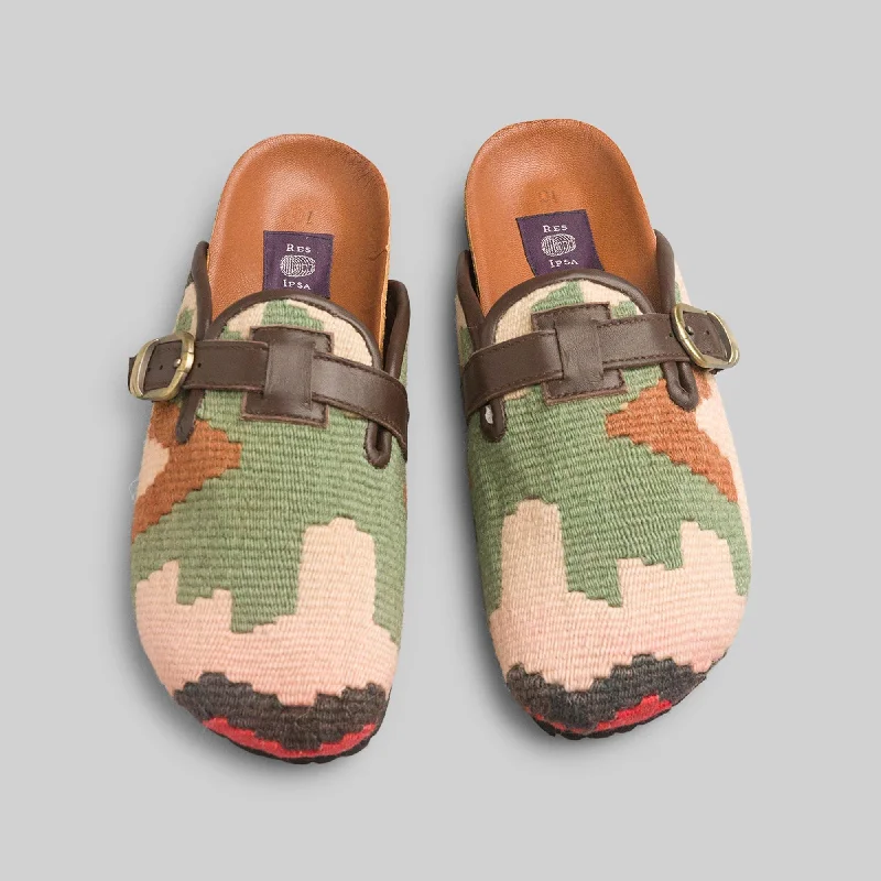 Colorful and vibrant women's shoe patternsWomen's Kilim Clog Size 10