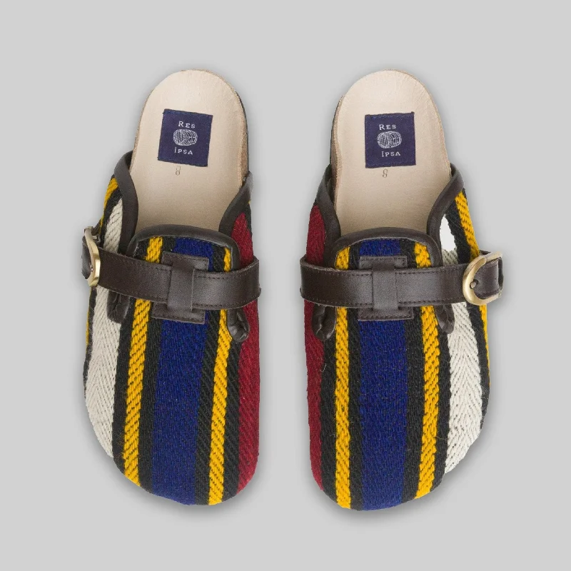Versatile and elegant women's shoes for any outfitWomen's Kilim Clog Size 8