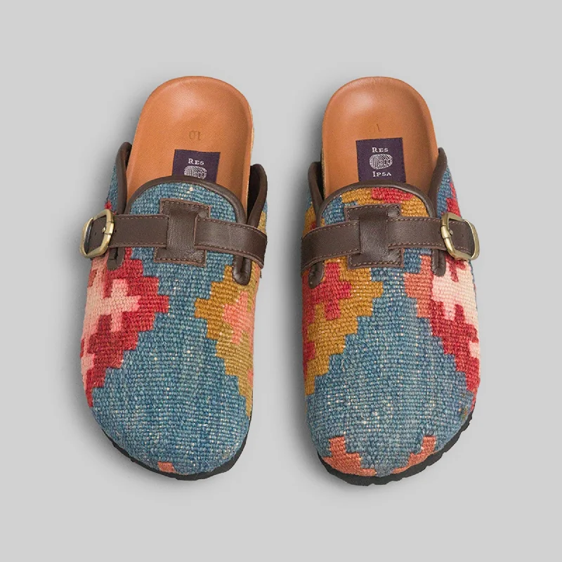 Effortlessly stylish women's shoe choicesWomen's Kilim Clog Size 10