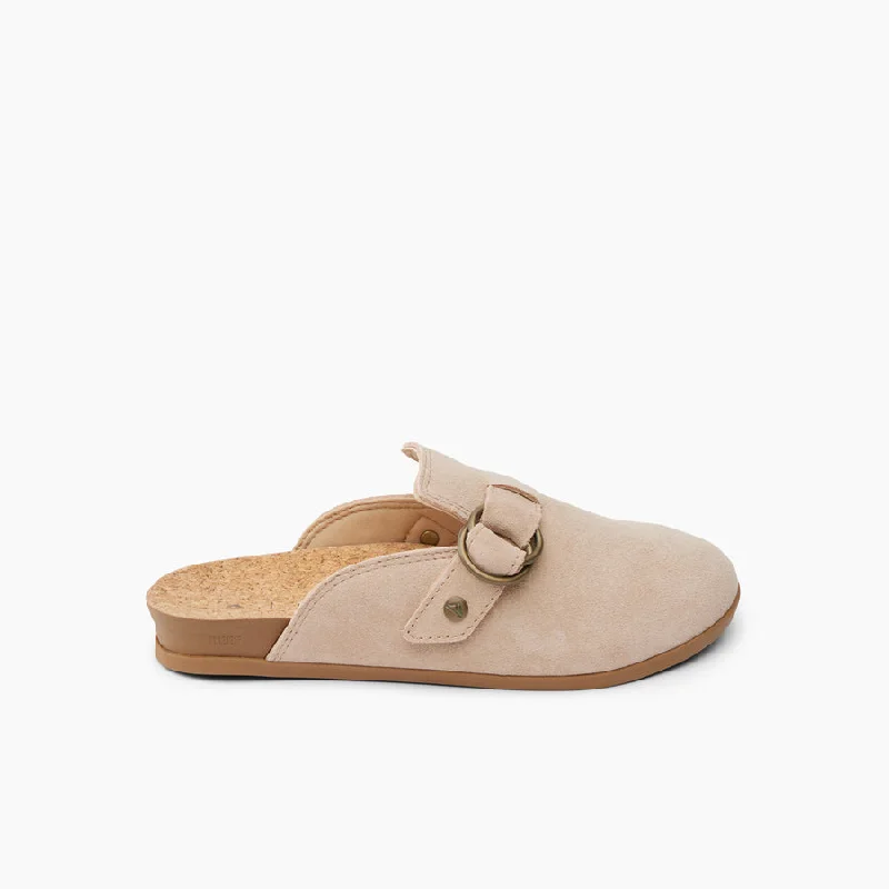 Exotic and bold women's shoe designsVista Serenity