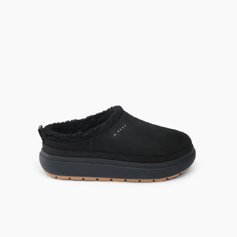 Versatile and adaptable women's shoes for every occasionWeekend Low Brooke