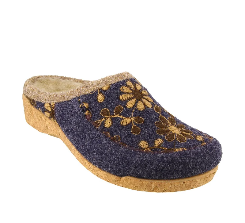 Versatile and stylish women's shoes for everyday chicWool Do - Navy