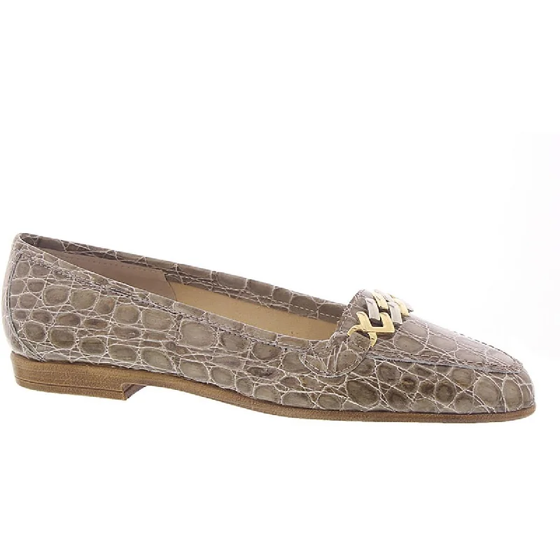 Chic and stylish women's shoes for fashion-conscious womenAmalfi by Rangoni Womens Oste Almond Toe Loafers