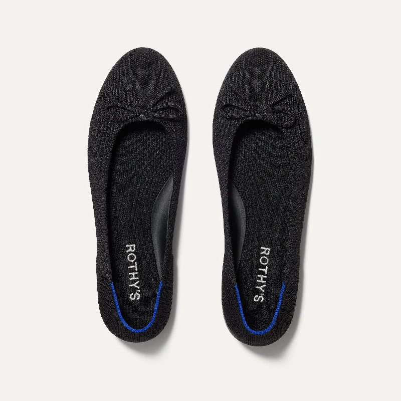Bold and striking women's shoe fashionsThe Ballet Flat - Black