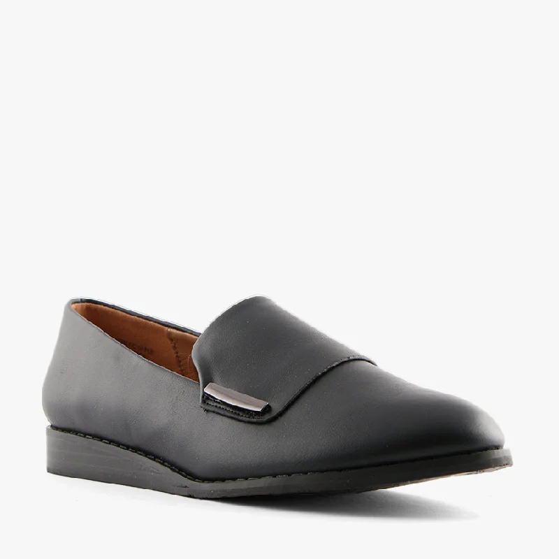 Elegant and sophisticated women's shoes for dinner datesBUNDLE BLACK