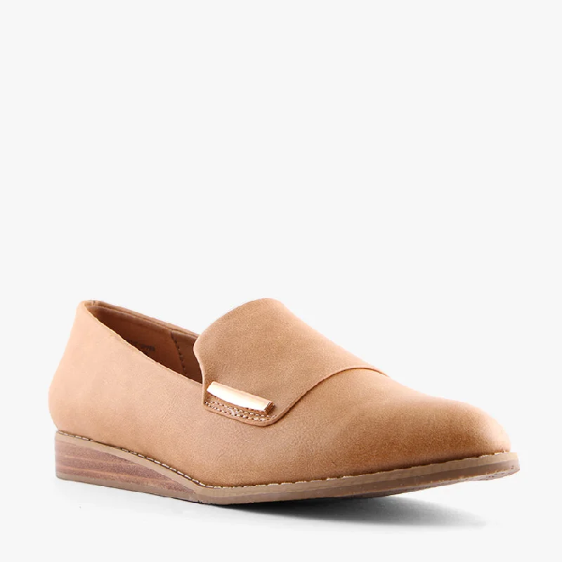 Luxurious and comfortable women's shoe options for special occasionsBUNDLE CAMEL