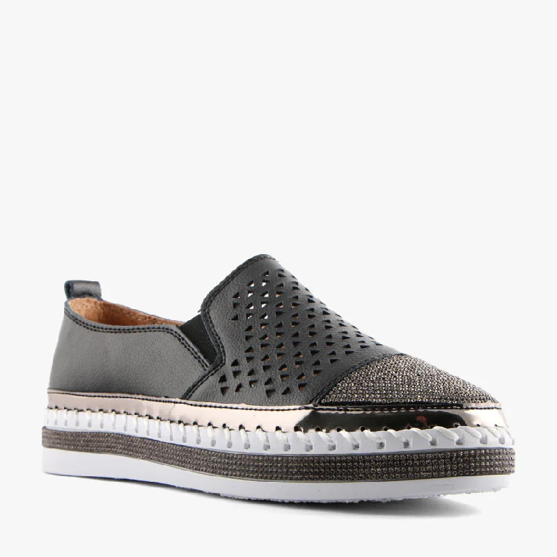 Comfy and cozy women's shoes for loungingCALY BLACK