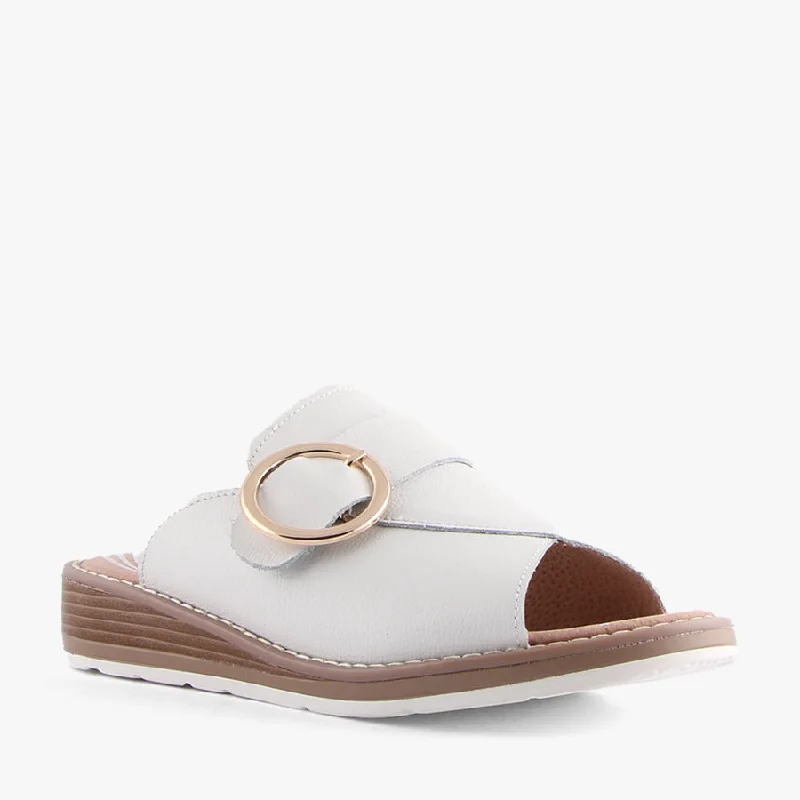 Stylish and supportive women's shoes for high archesCAMPINA WHITE
