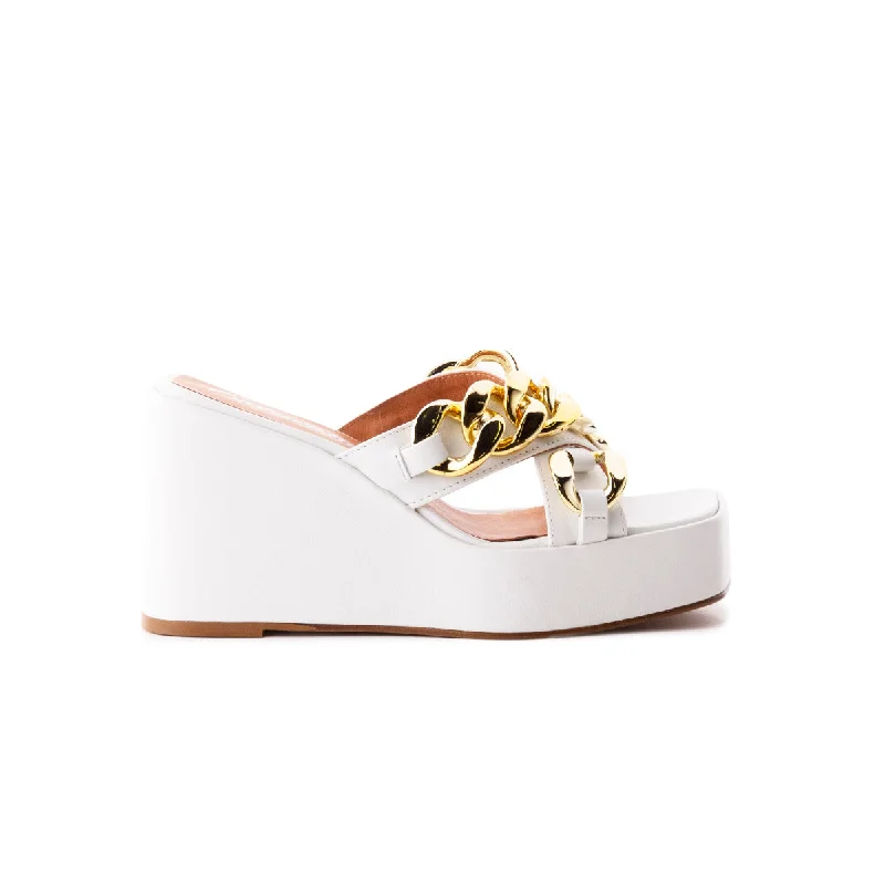 Comfy casual women's shoes for everyday wearCancun White Leather