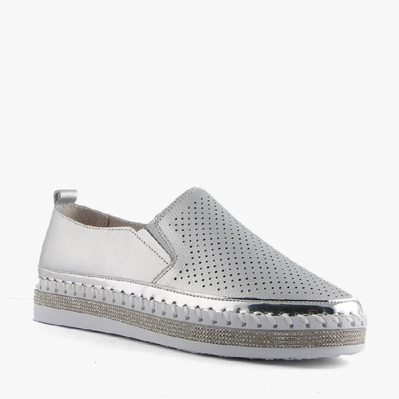 Chic and stylish women's shoes that complement every outfit and occasioCAPRY SILVER