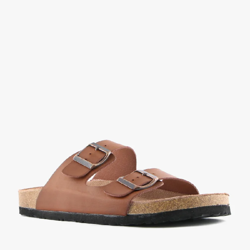 Flattering and figure-hugging women's footwearCLEO TAN