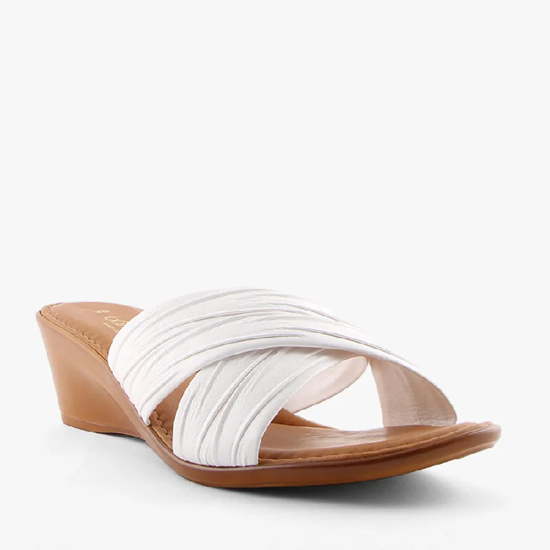 Elegant and sophisticated women's shoe stylesCOMO WHITE