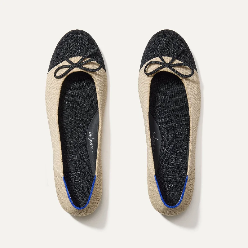Chic and stylish women's shoes that complement every outfit and occasioThe Ballet Flat - Cream Captoe Chic and stylish women's shoes that complement every outfit and occasioThe Ballet Flat - Cream Captoe
