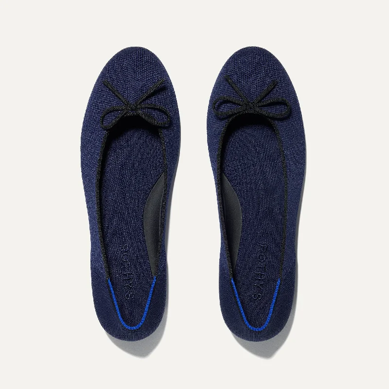 Comfy casual women's shoes for everyday wearThe Ballet Flat - Dark Navy