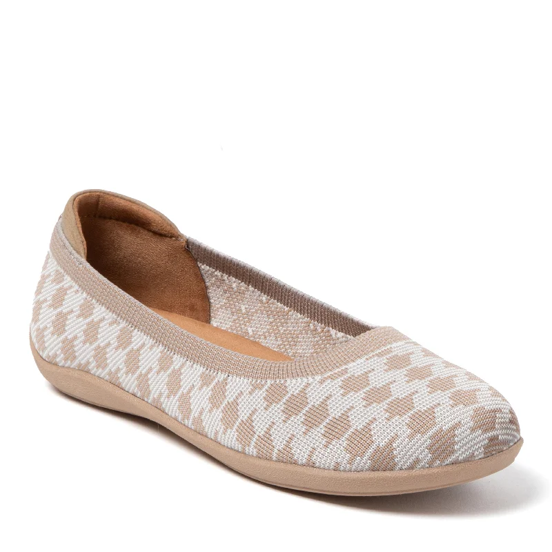 Comfy and cozy women's shoes for loungingDearfoams Women's Misty Ballet Flat Indoor/Outdoor Slip Ons Comfy and cozy women's shoes for loungingDearfoams Women's Misty Ballet Flat Indoor/Outdoor Slip Ons
