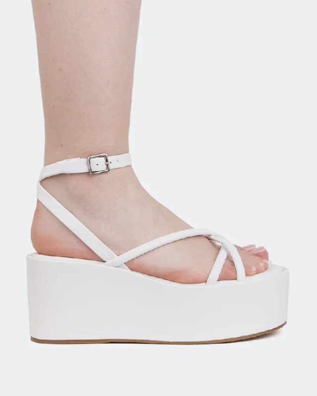 Elegant and sophisticated women's shoes for red carpet eventsDionira White Leather