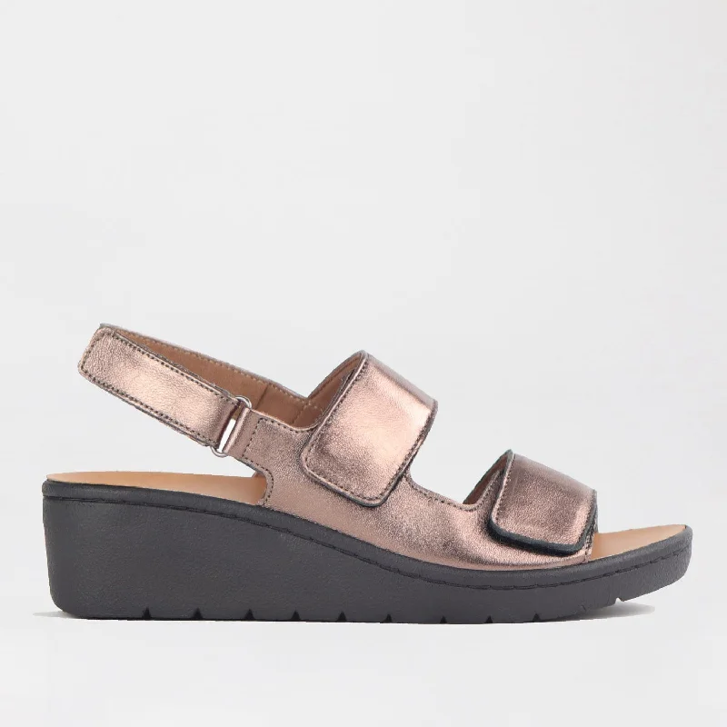 Elegant and sophisticated women's shoes for red carpet eventsDouble Band Wedge Slingback Sandal with Removable Footbed in Lead Metallic - 12533 Elegant and sophisticated women's shoes for red carpet eventsDouble Band Wedge Slingback Sandal with Removable Footbed in Lead Metallic - 12533