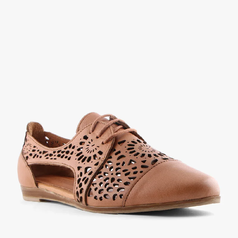 Timeless and elegant women's shoe classicsFABIA COCONUT