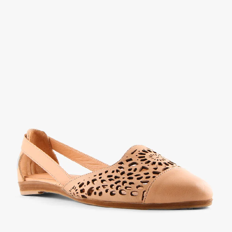 Durable and stylish women's shoes for outdoor activitiesFAITH SAND