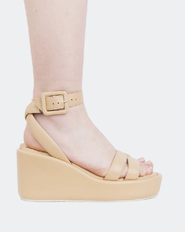 Feminine and romantic women's shoe designsGeralda, Camel Leather/Cuir Chameau