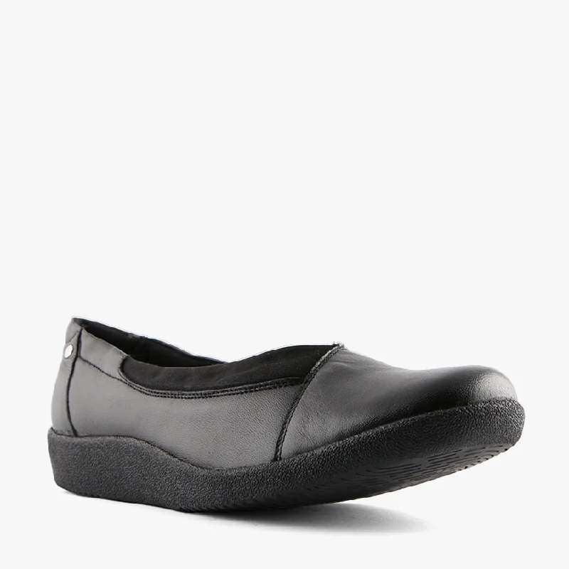 Versatile and chic women's shoes for everyday eleganceGETTY BLACK