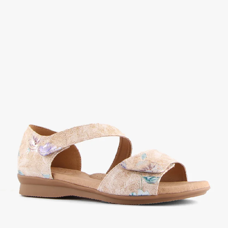Bold and colorful women's shoes for making a statementHACK CHAMPAGNE PRINT