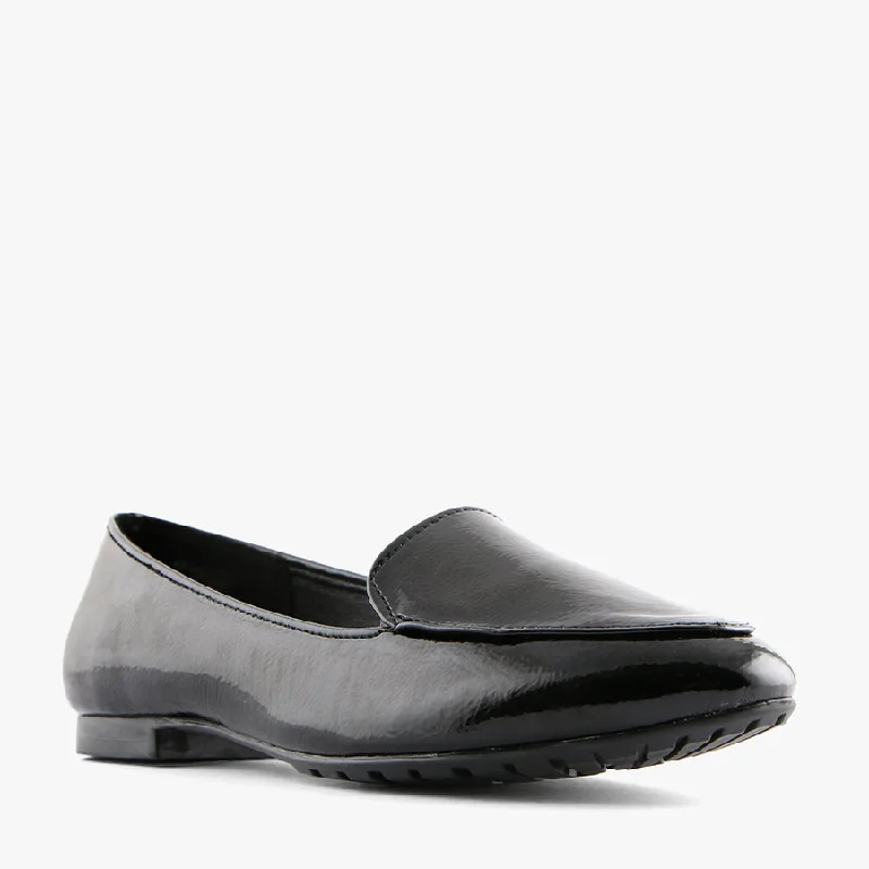 Chic and minimalist women's footwear trendsJERMAINE BLACK PATENT