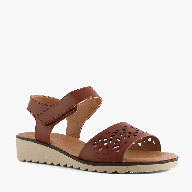 Durable and reliable women's shoesJINGO BROWN
