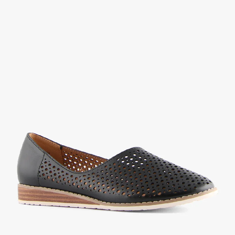 Bold and striking women's shoe fashionsKATH BLACK