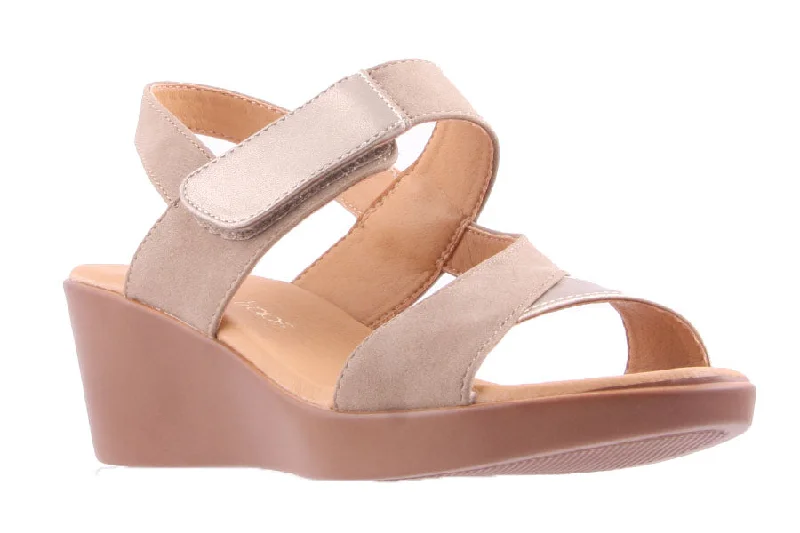 Comfy and stylish women's shoes for everyday eleganceKENDRA TAUPE