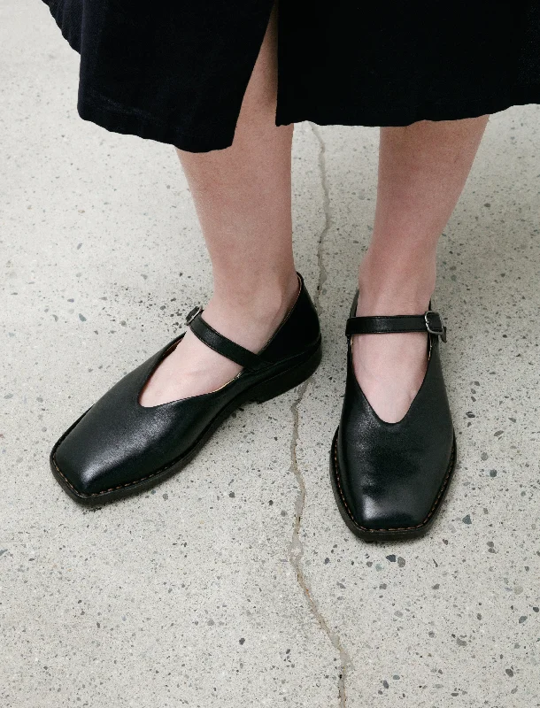 Elegant and sophisticated women's shoes for red carpet eventsBallerina Shoes Black Elegant and sophisticated women's shoes for red carpet eventsBallerina Shoes Black