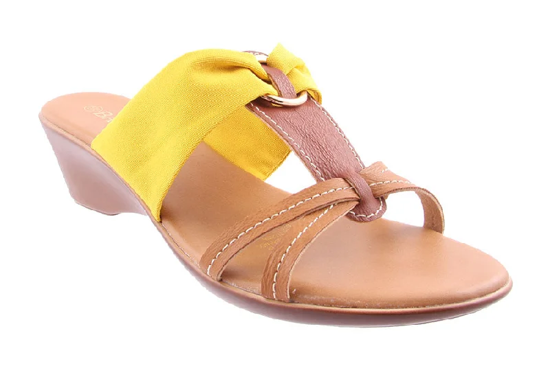 Stylish and comfortable women's shoes for long flightsMATERA MUSTARD