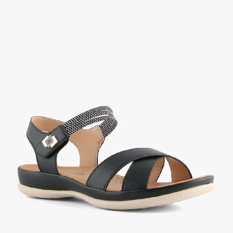 Flattering and stylish women's shoes for petite feetMIRINA BLACK