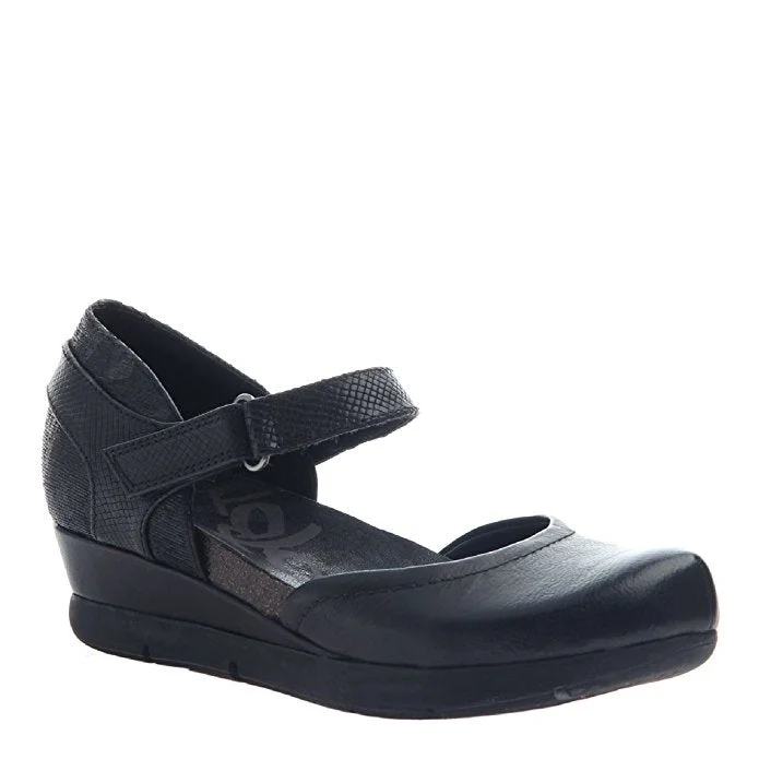 Chic and trendy women's shoes for the officeOTBT Women's Off The Beaten Track, Companion Mid Heel Wedges Chic and trendy women's shoes for the officeOTBT Women's Off The Beaten Track, Companion Mid Heel Wedges
