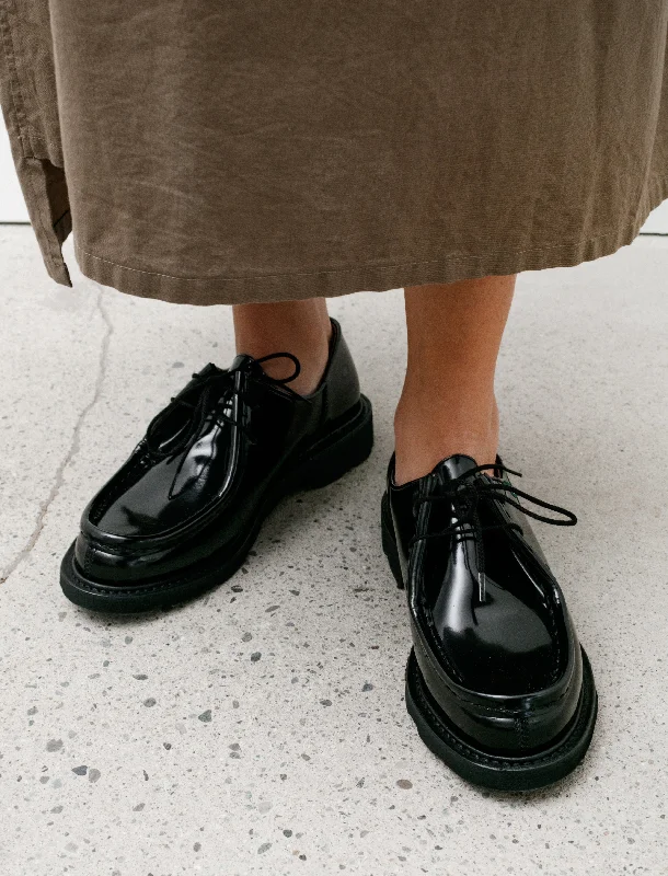 Elegant and refined women's shoe designsMichael Gloss Noir