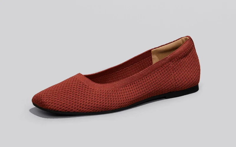 Luxurious and comfortable women's shoe options for special occasionsPlush Square Flats : Burgundy Luxurious and comfortable women's shoe options for special occasionsPlush Square Flats : Burgundy
