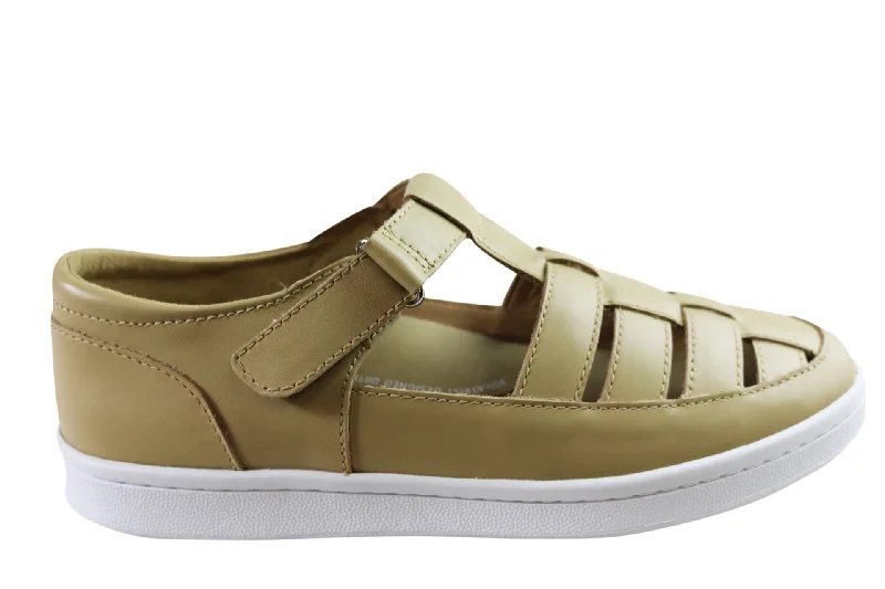 Flattering and figure-hugging women's footwearScholl Orthaheel Razz Womens Comfortable Supportive Leather Shoes Flattering and figure-hugging women's footwearScholl Orthaheel Razz Womens Comfortable Supportive Leather Shoes