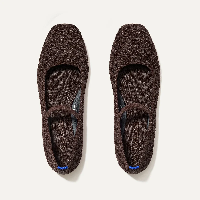 Flattering and stylish women's shoes for petite feetThe Max Square Mary Jane - Chocolate Flattering and stylish women's shoes for petite feetThe Max Square Mary Jane - Chocolate