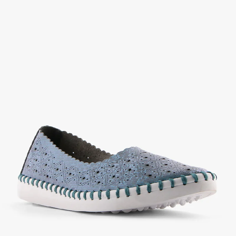 Chic and versatile women's footwearTAI BLUE