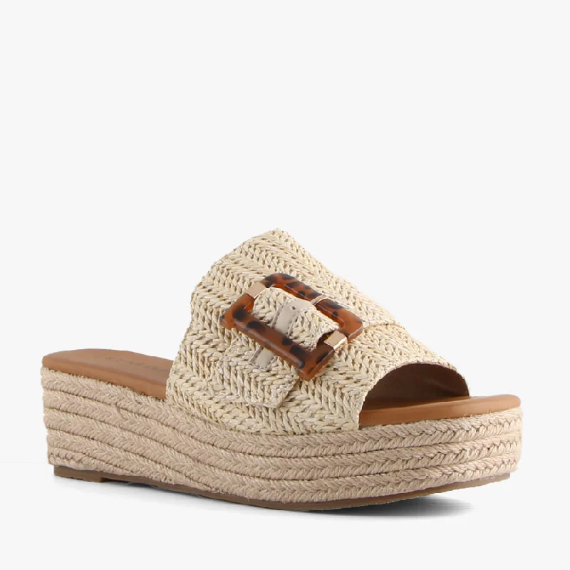 Stylish and practical women's shoes for rainy daysTAMBO BEIGE