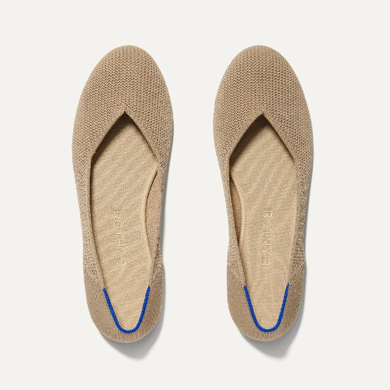 Elegant and sophisticated women's shoes for mature womenThe Flat - Khaki