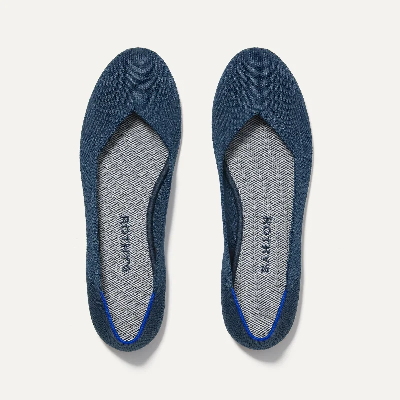 Chic and stylish women's shoes for summerThe Flat - Navy