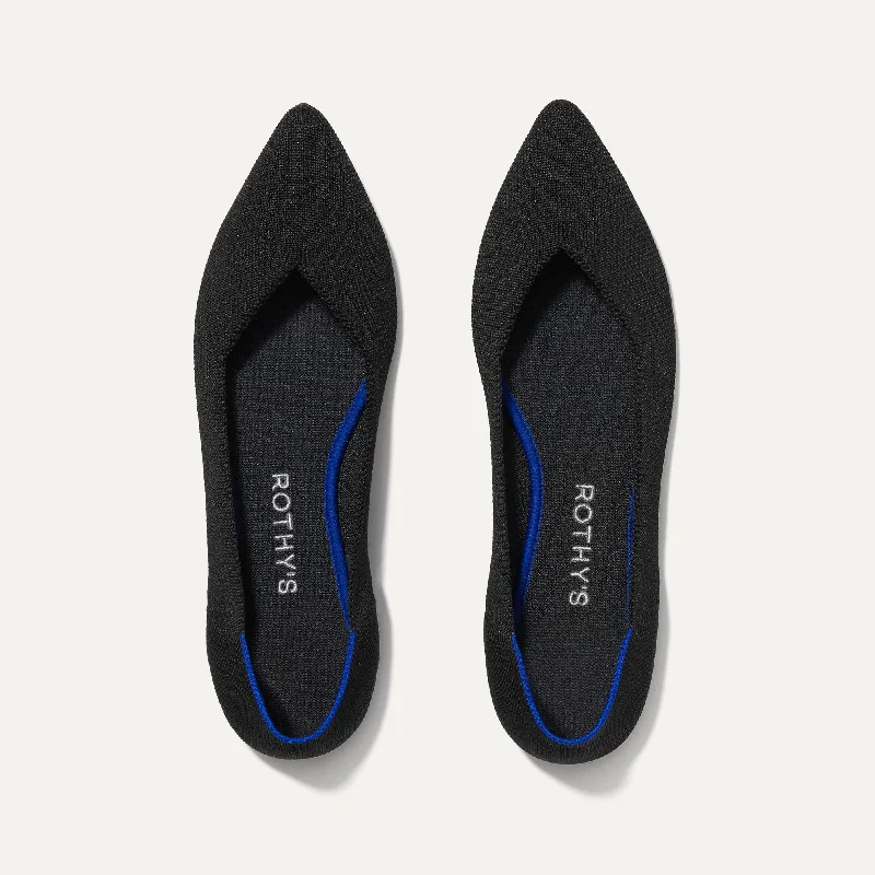 Comfy and stylish women's shoes for flat feetThe Point - Black Solid