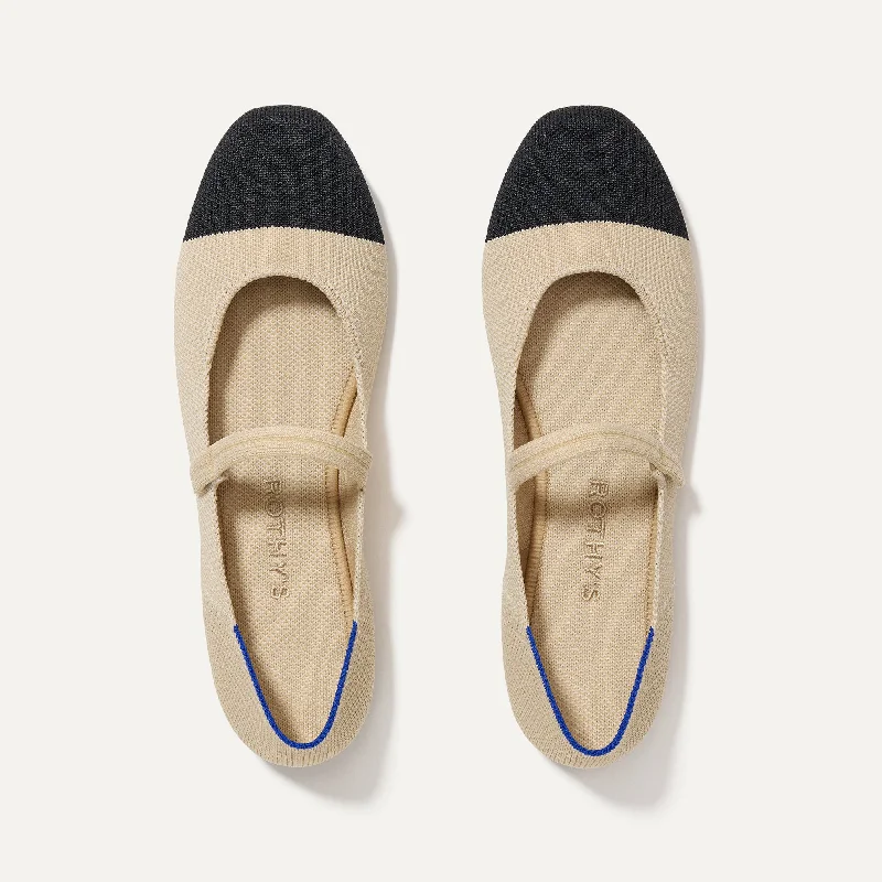 Elegant and sophisticated women's shoes for any formal eventThe Square Mary Jane - Cream Captoe Elegant and sophisticated women's shoes for any formal eventThe Square Mary Jane - Cream Captoe