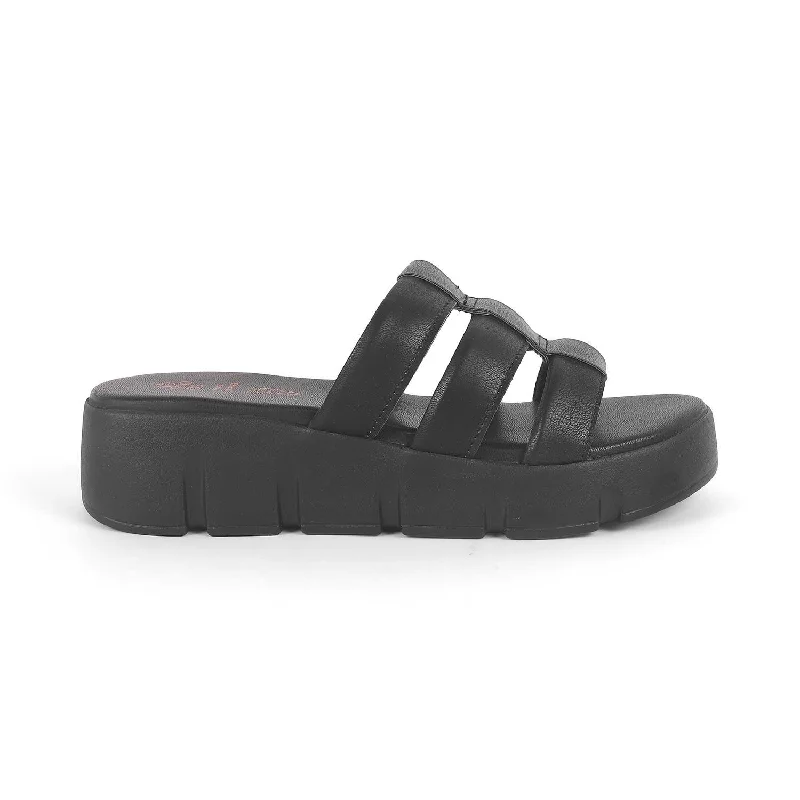 Elegant and refined women's shoe designsTresmode Cludius Black Women's Casual Chunky Sole Wedges