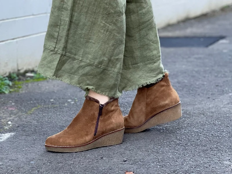 Comfortable and supportive women's shoes for all-day wearViguera Geisha