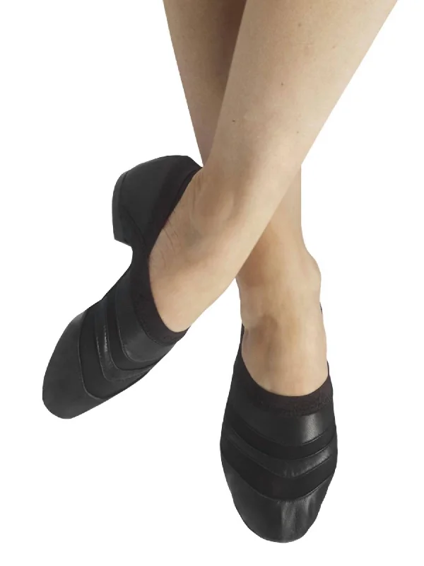 Luxurious and opulent women's shoe optionsWomen's Freeform Jazz Shoe - Medium Width In Black