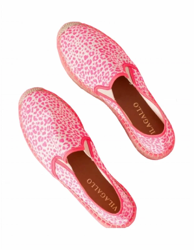 Bold and unique women's shoes for fashion-forward individualsWomen's Leopard Espadrille In Fuchsia Bold and unique women's shoes for fashion-forward individualsWomen's Leopard Espadrille In Fuchsia