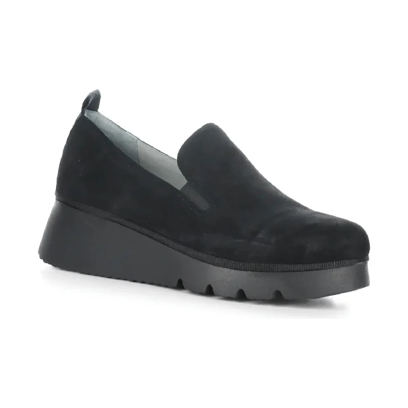 Elegant and classic women's shoes for bridal partiesWomen's Pece Wedge Shoe In Black Elegant and classic women's shoes for bridal partiesWomen's Pece Wedge Shoe In Black